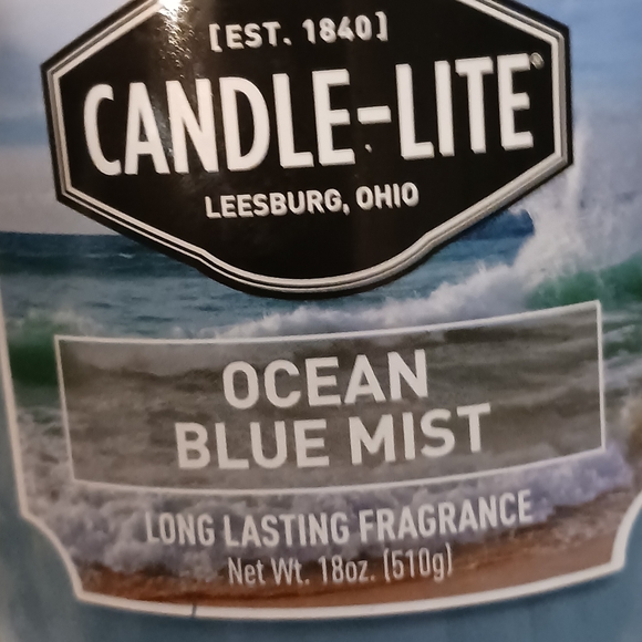 NWT! CANDLE-LITE OCEAN BLUE MIST 18oz - Picture 3 of 7